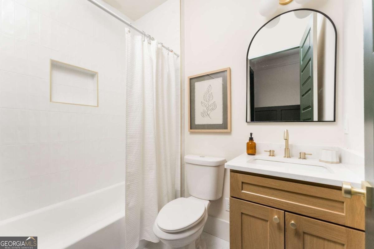 1395 Hartford Avenue Atlanta - 10
