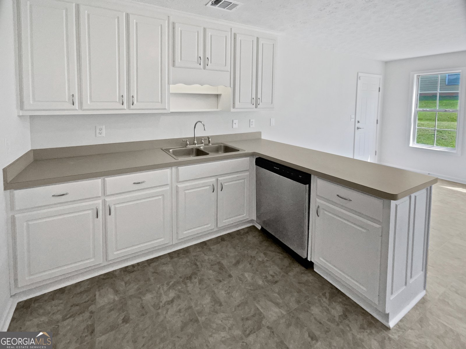 270 Laurel Way Covington - 11