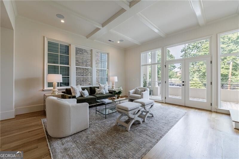 81 Delmont Drive Atlanta - 24