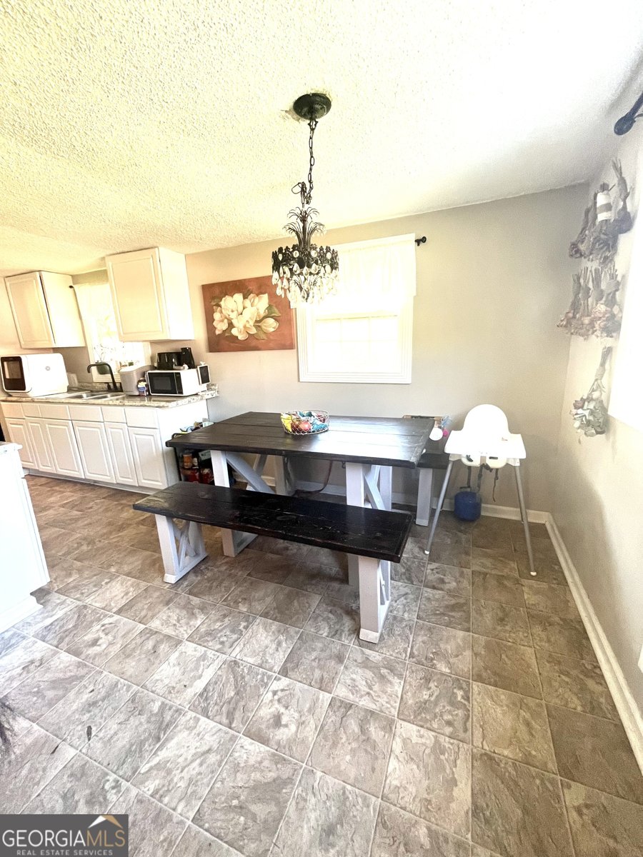 353 Weldon Road Forsyth - 5