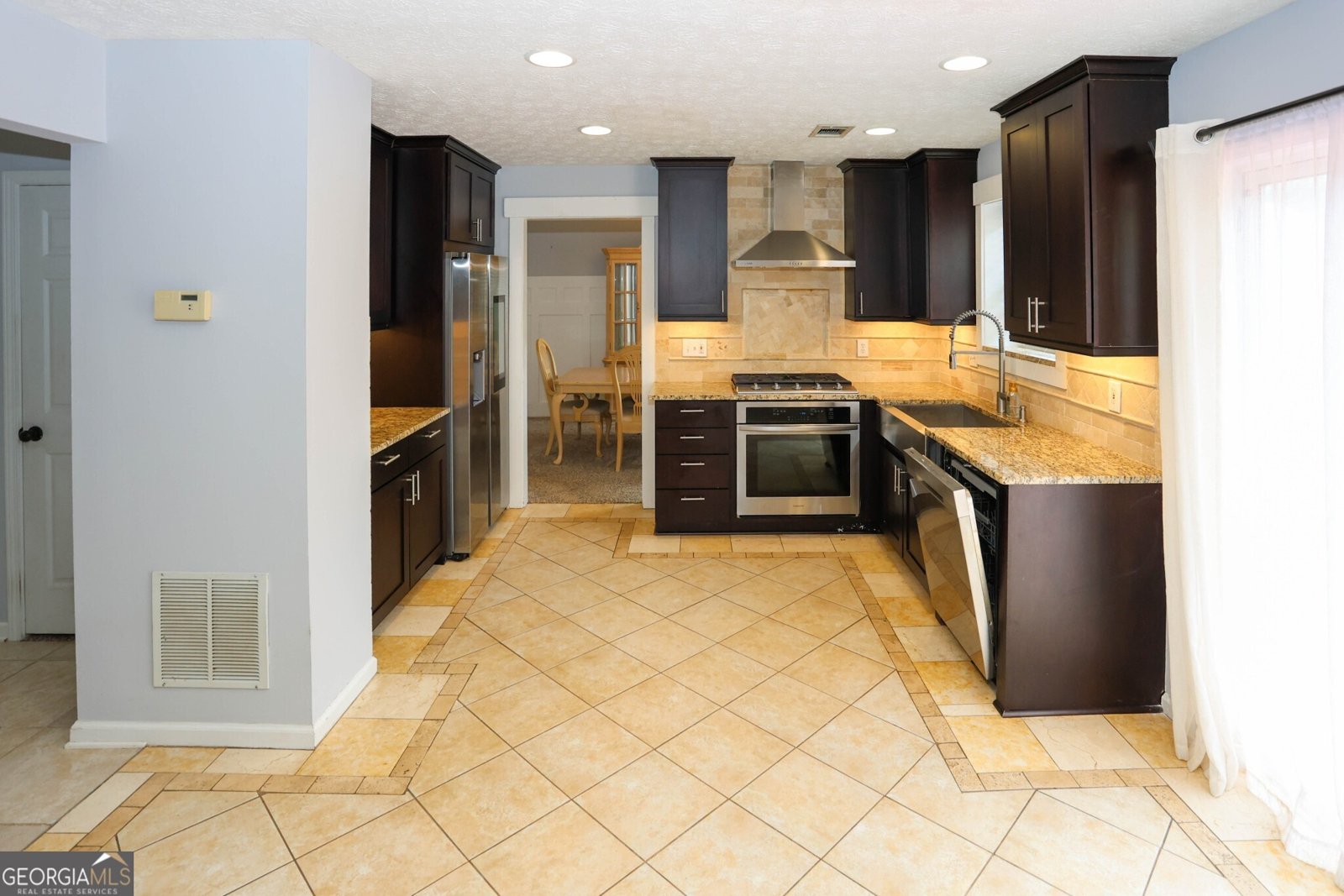 868 Under Court Sugar Hill - 13