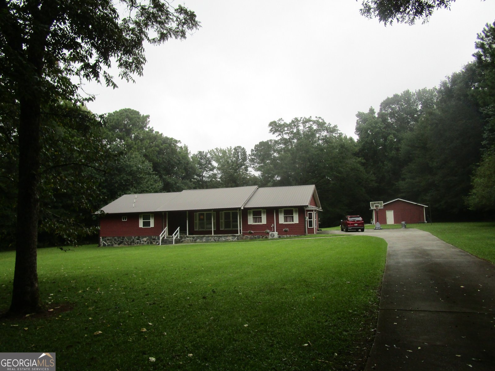 129 Meadovista Drive Griffin - 2