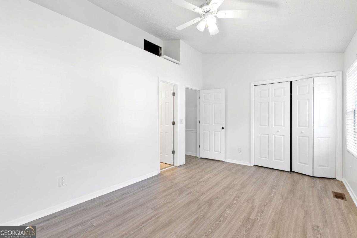 3468 Washington Way Atlanta - 25