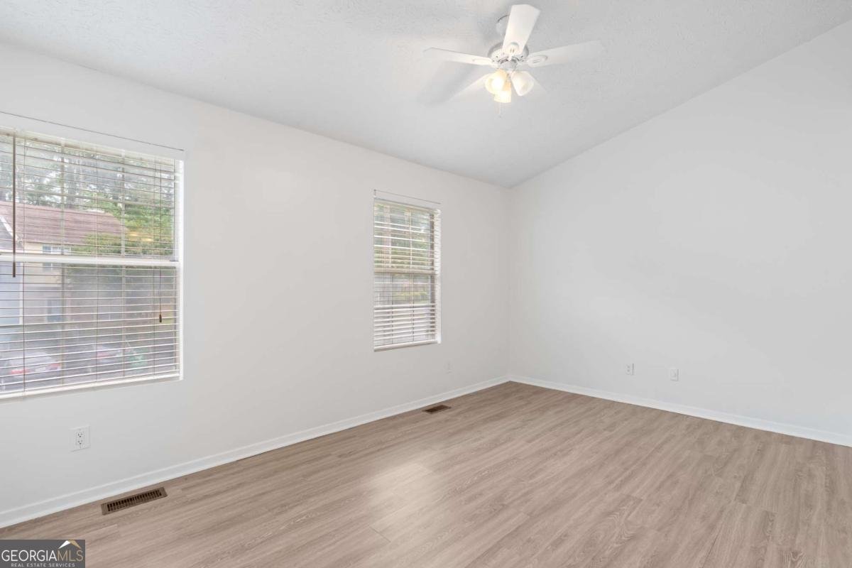 3468 Washington Way Atlanta - 40