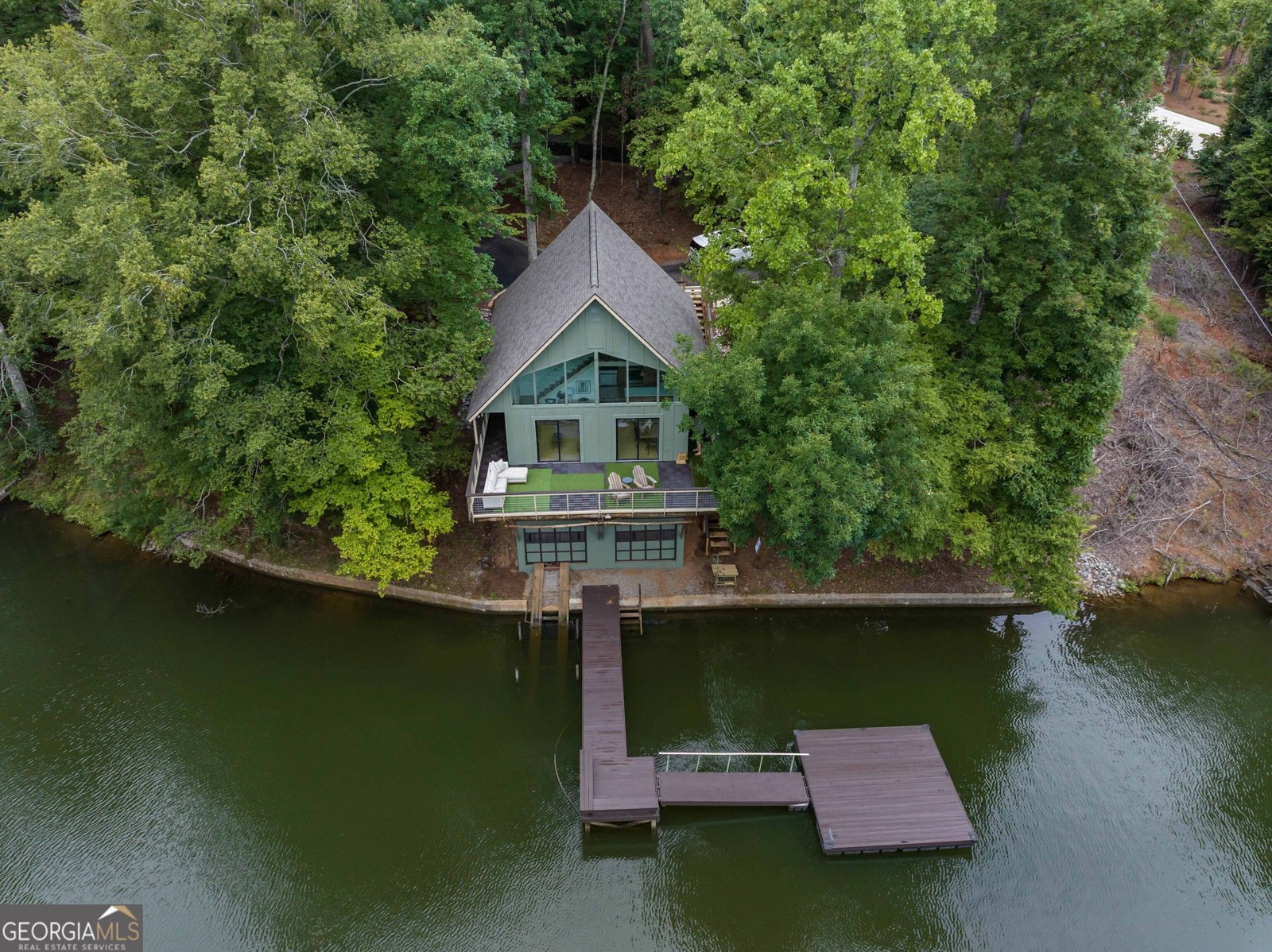 340 Commodore Drive Hamilton - 1