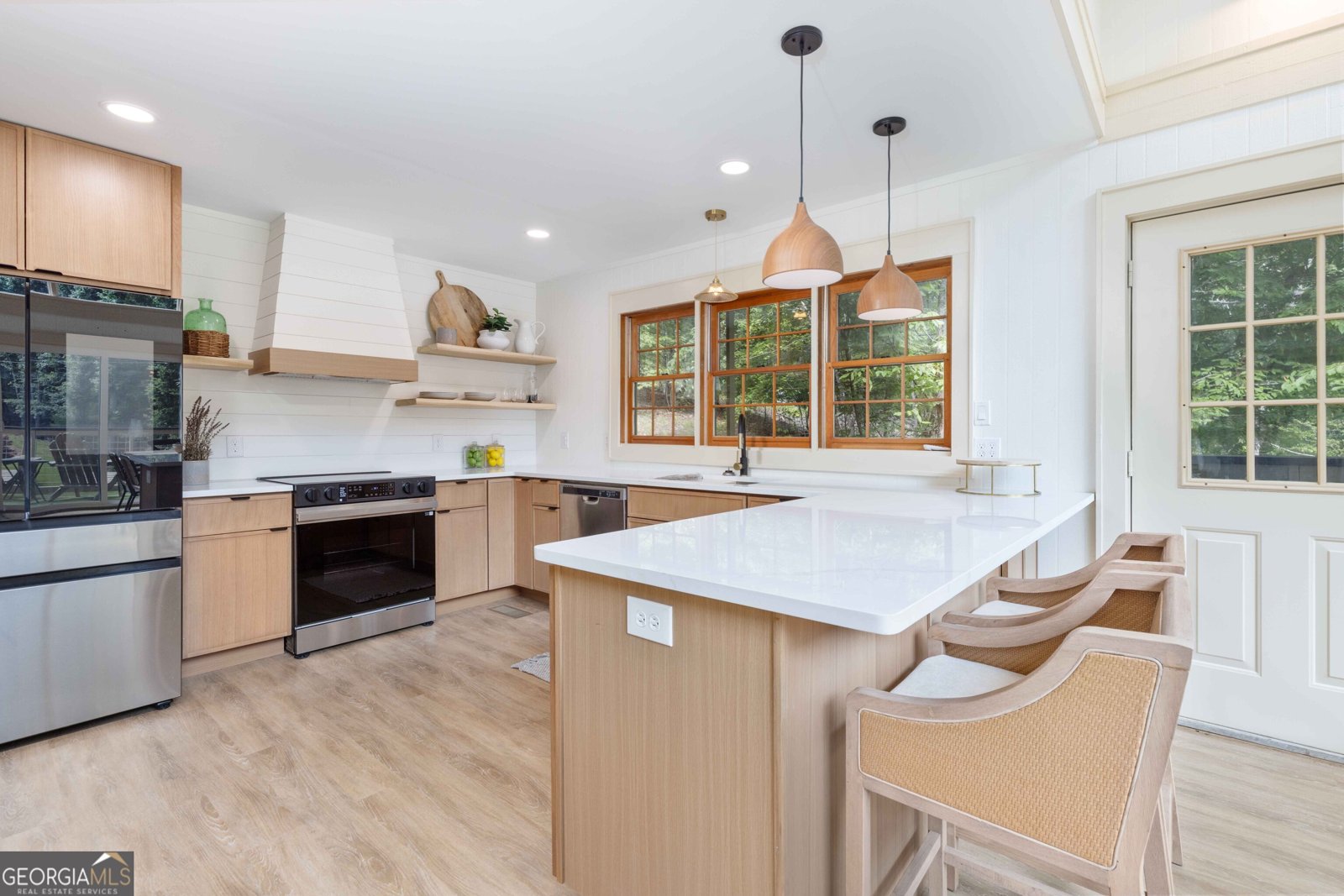340 Commodore Drive Hamilton - 15