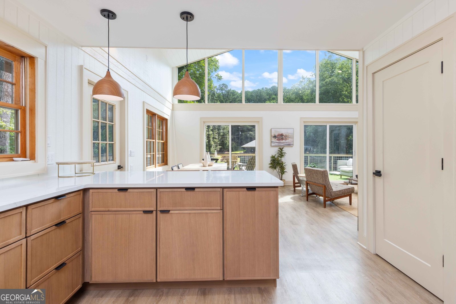 340 Commodore Drive Hamilton - 19
