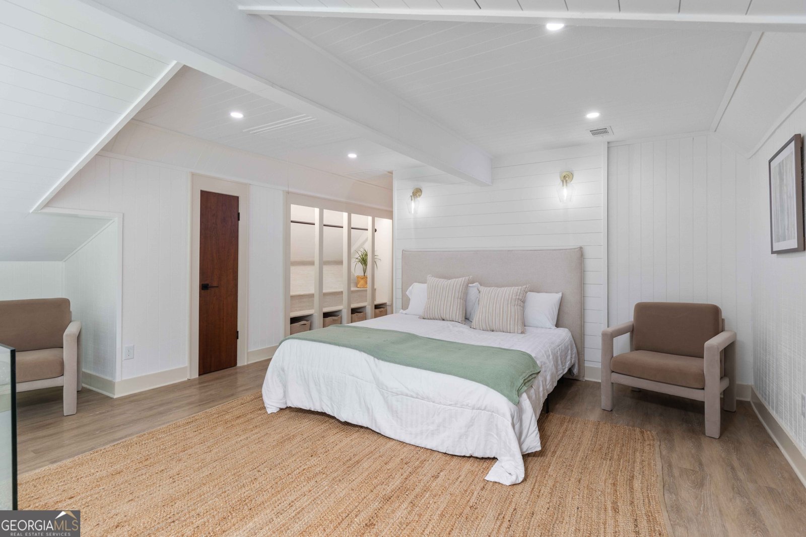 340 Commodore Drive Hamilton - 31