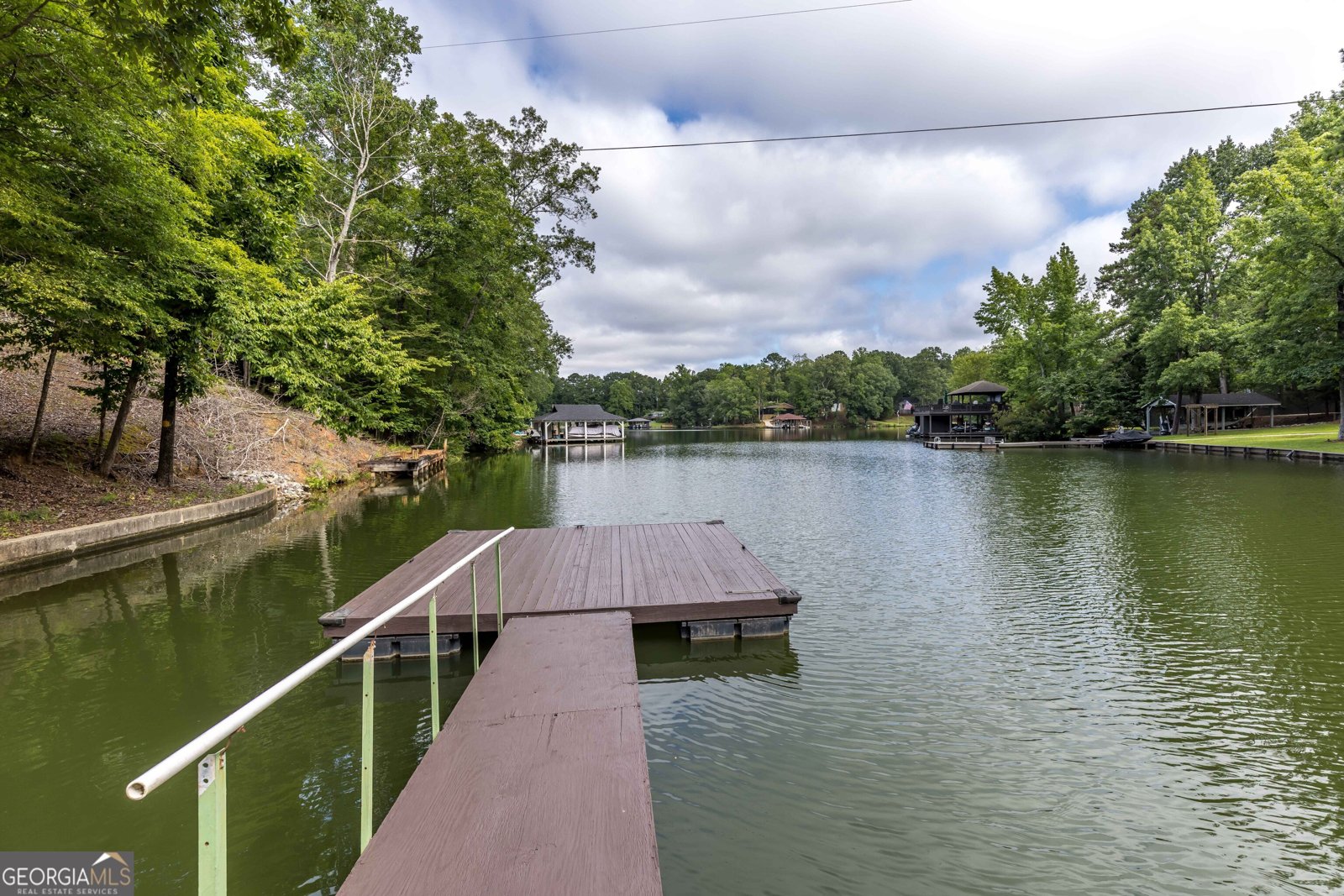 340 Commodore Drive Hamilton - 5