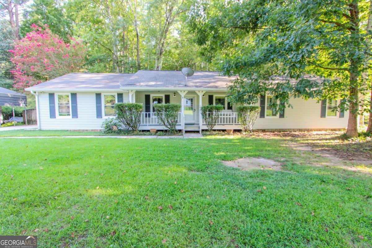 111 Libby Lane Stockbridge - 3