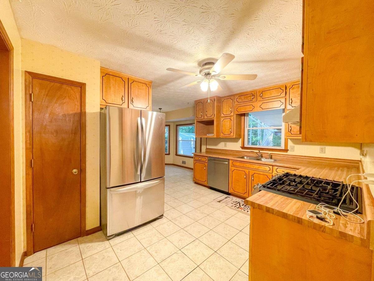 111 Libby Lane Stockbridge - 9