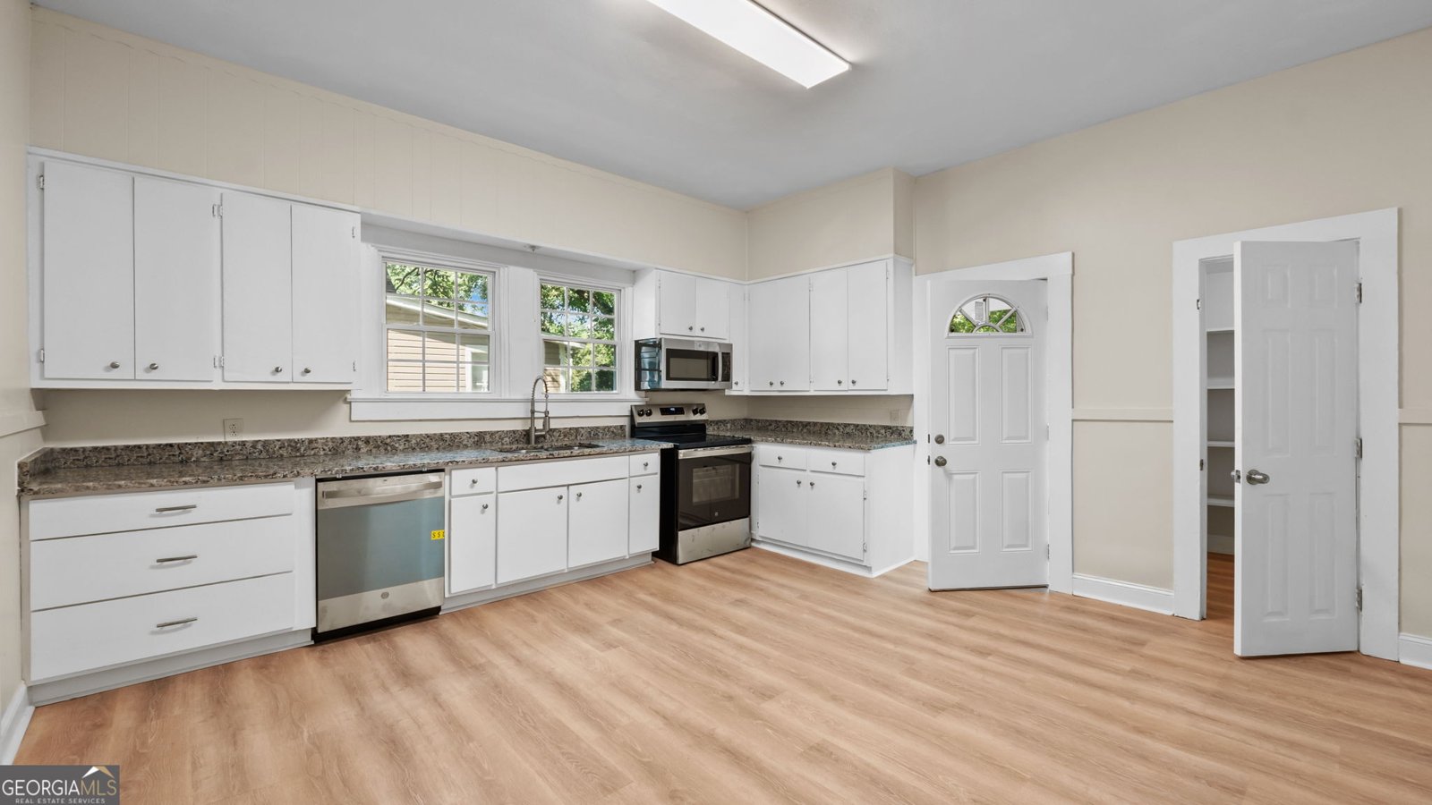 335 McLin Street Rome - 12