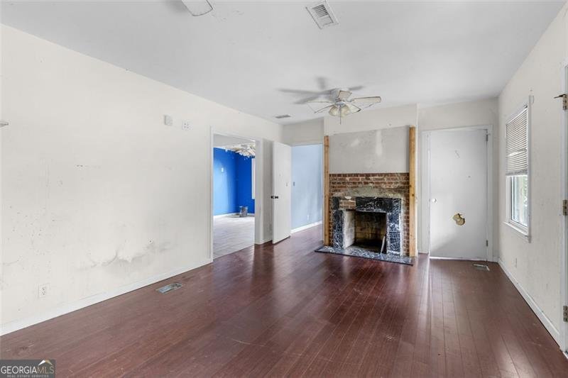 2044 HOWARD Circle Atlanta - 10