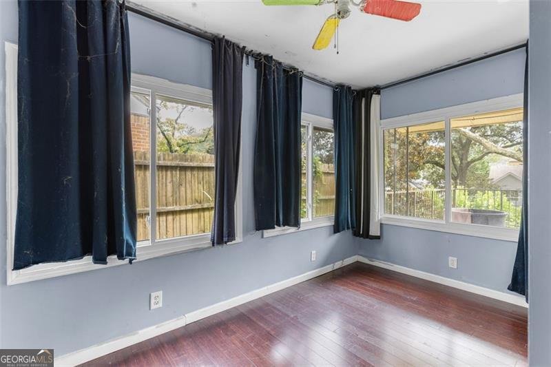 2044 HOWARD Circle Atlanta - 13