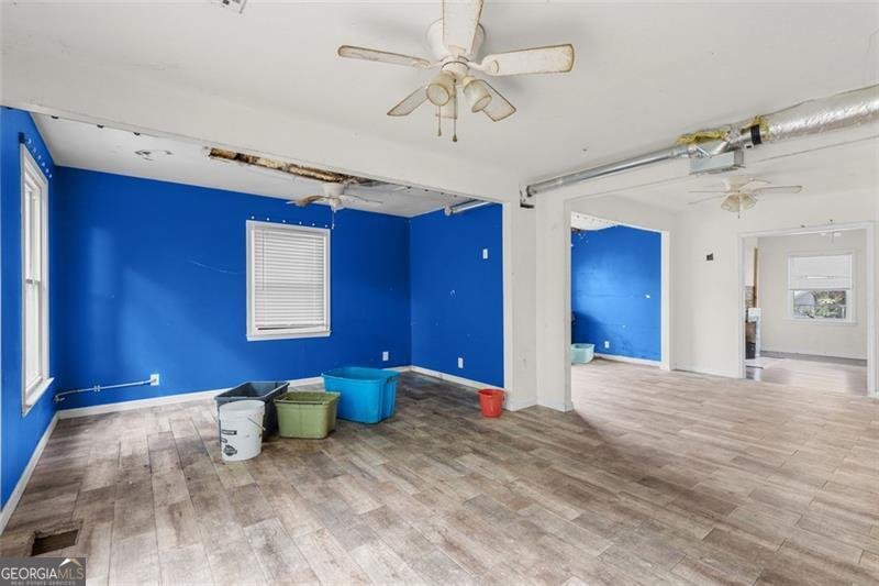 2044 HOWARD Circle Atlanta - 19