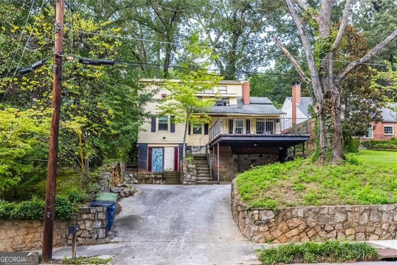 2044 HOWARD Circle Atlanta - 2