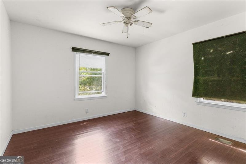 2044 HOWARD Circle Atlanta - 32