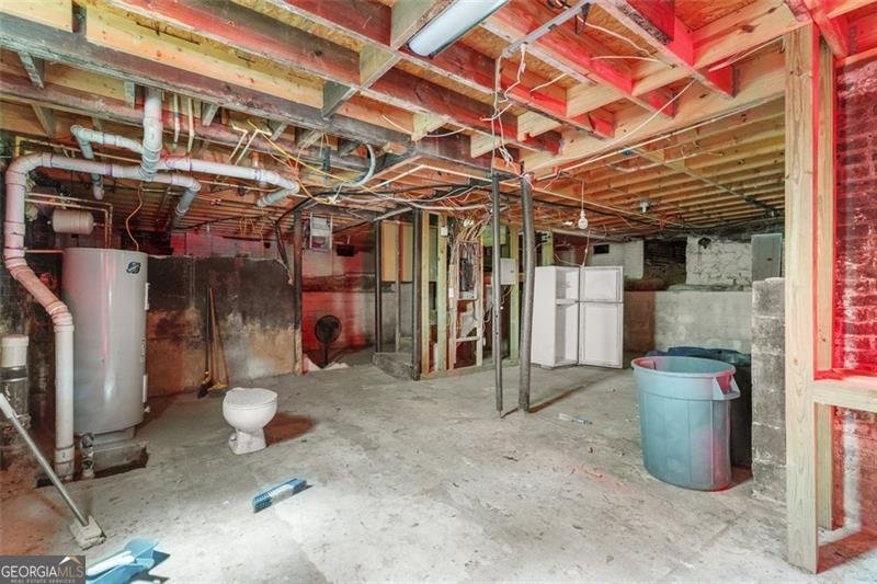 2044 HOWARD Circle Atlanta - 53
