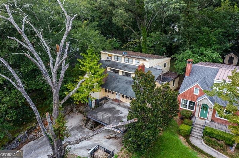 2044 HOWARD Circle Atlanta - 61