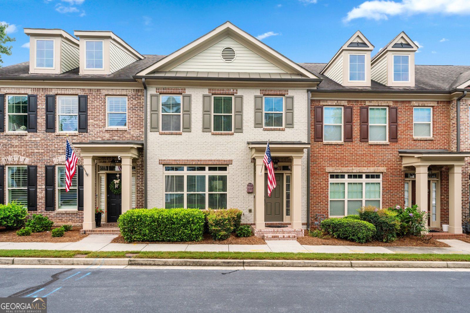 302 Barbados Lane Suwanee - 1