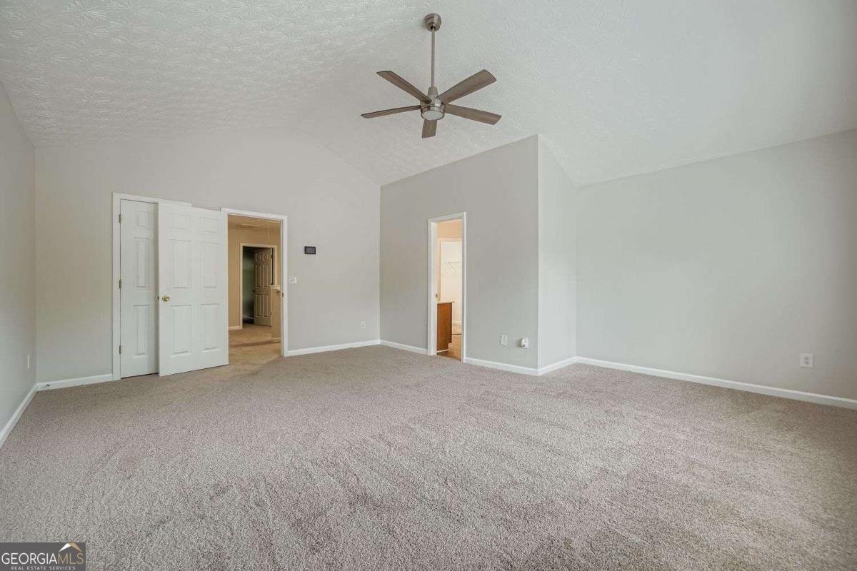 683 Lakes Circle Lithonia - 15