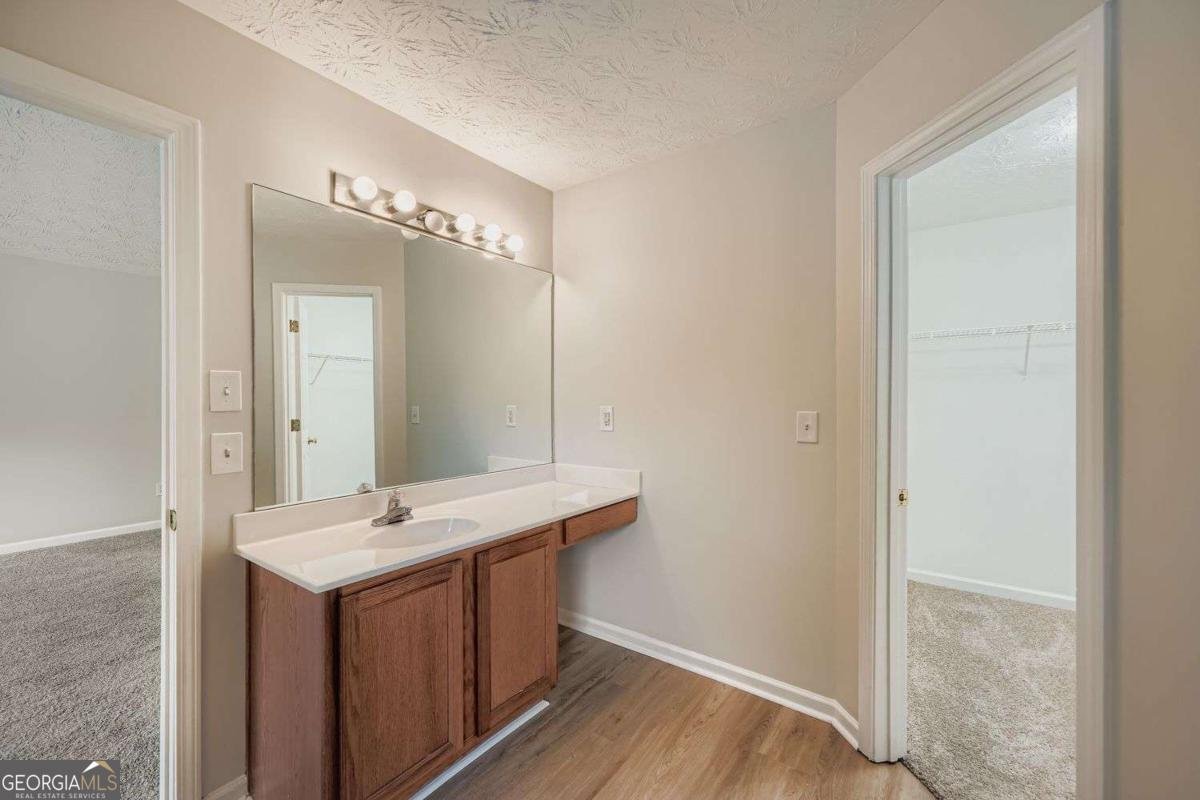 683 Lakes Circle Lithonia - 16
