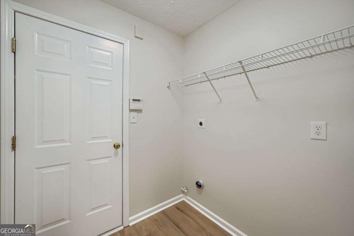 683 Lakes Circle Lithonia - 26