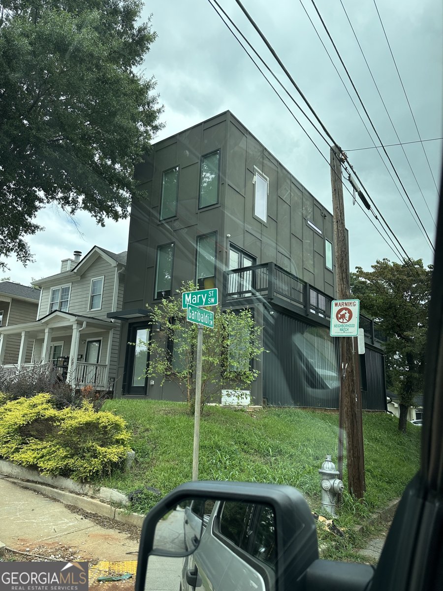1050 Garibaldi Street Atlanta - 19