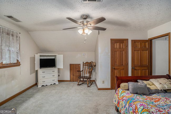 125 Circle Drive Hampton - 24