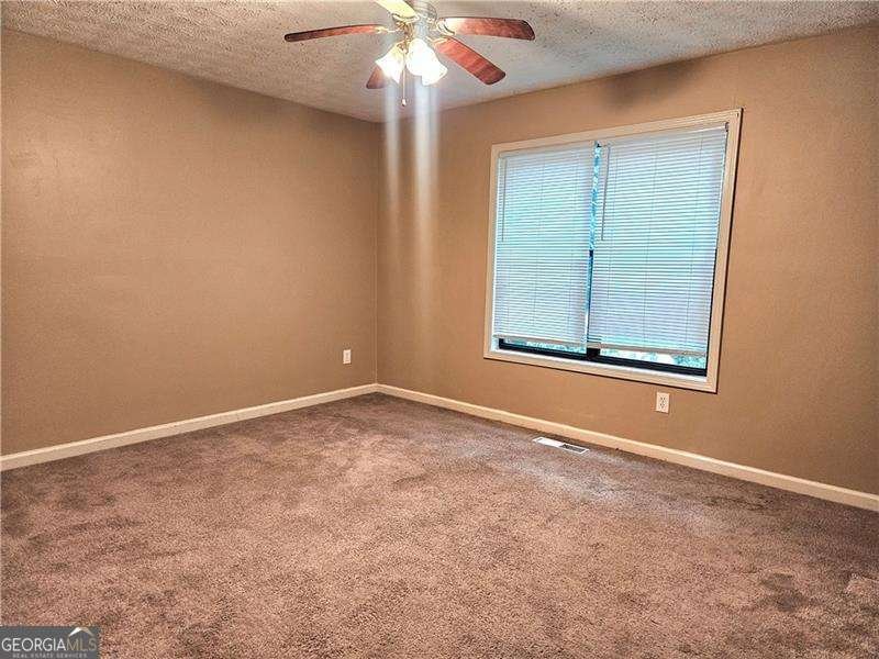 7687 GREENRIDGE Court Douglasville - 12