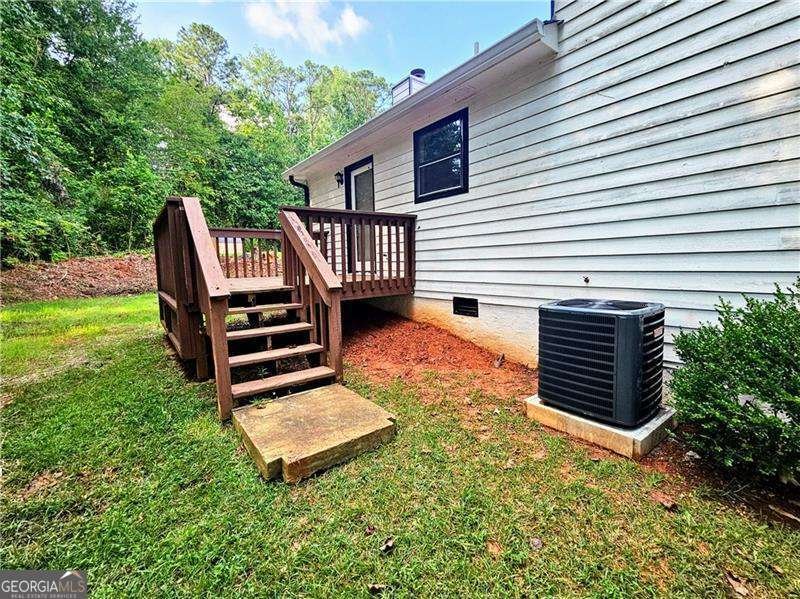 7687 GREENRIDGE Court Douglasville - 5