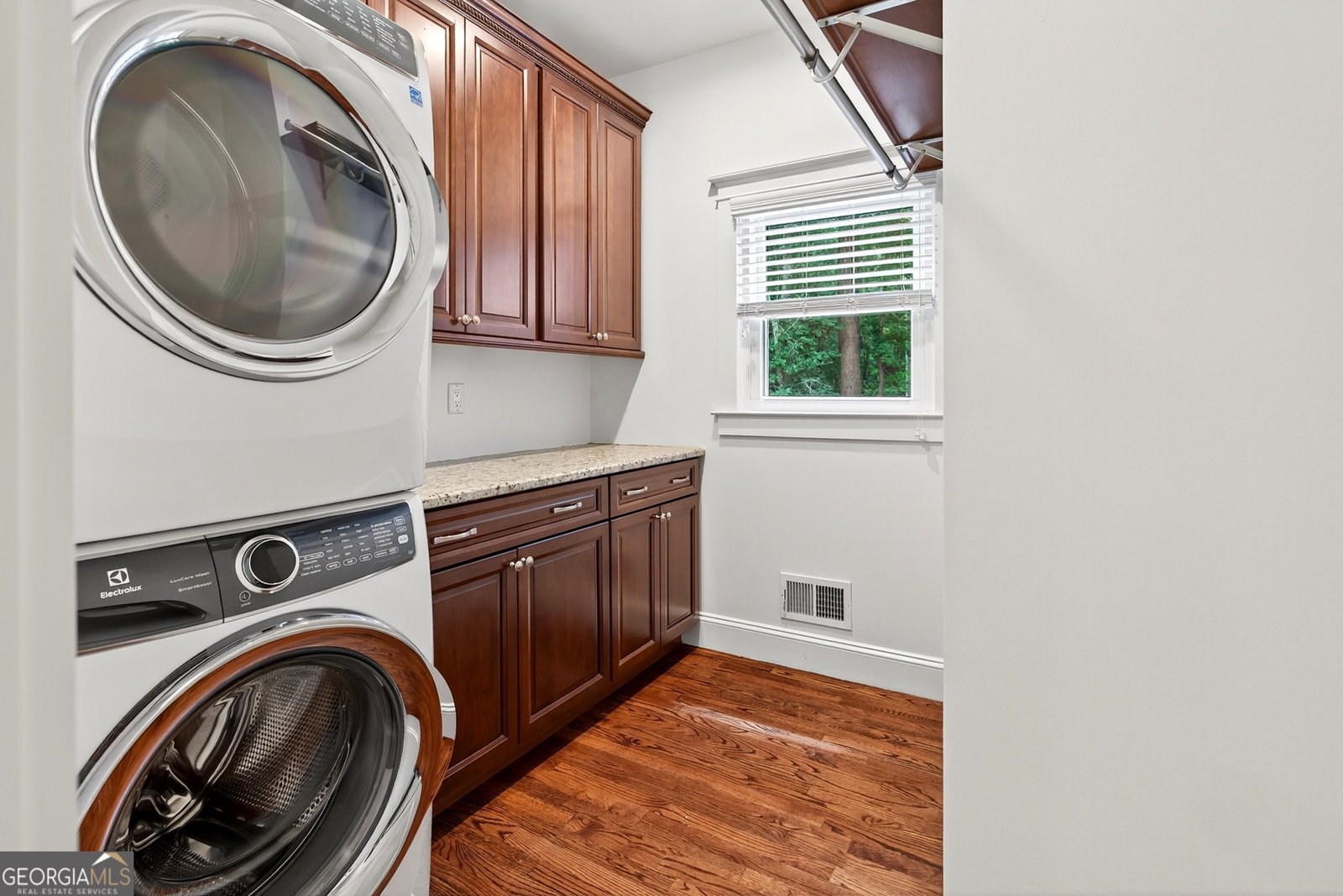 360 Stonehaven Drive Fayetteville - 18
