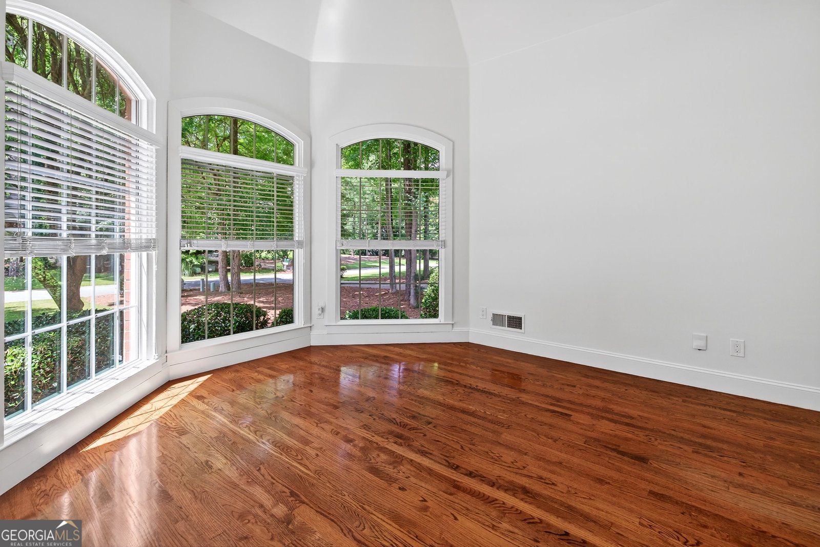 360 Stonehaven Drive Fayetteville - 8