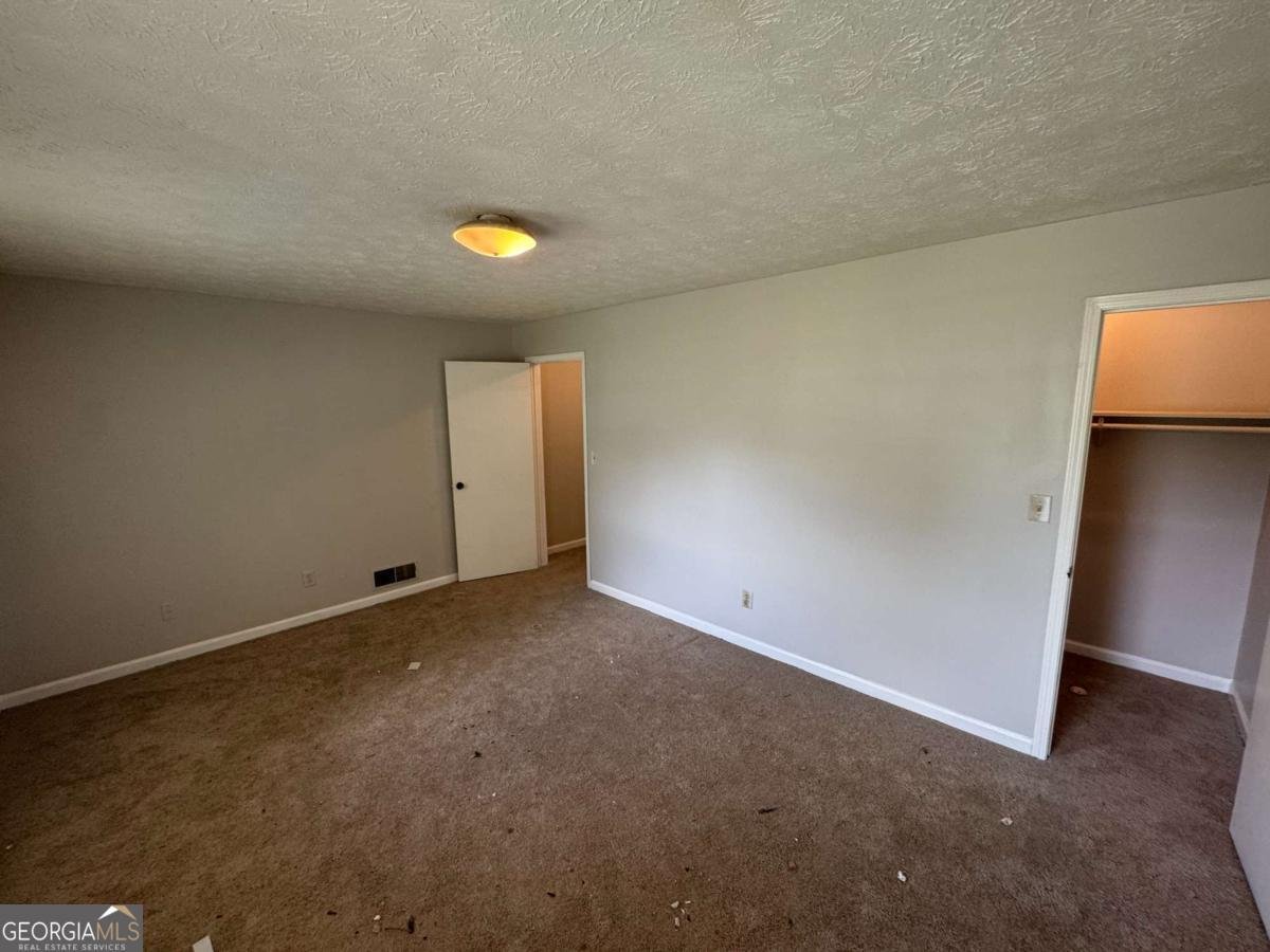 2653 Lester Street Atlanta - 13