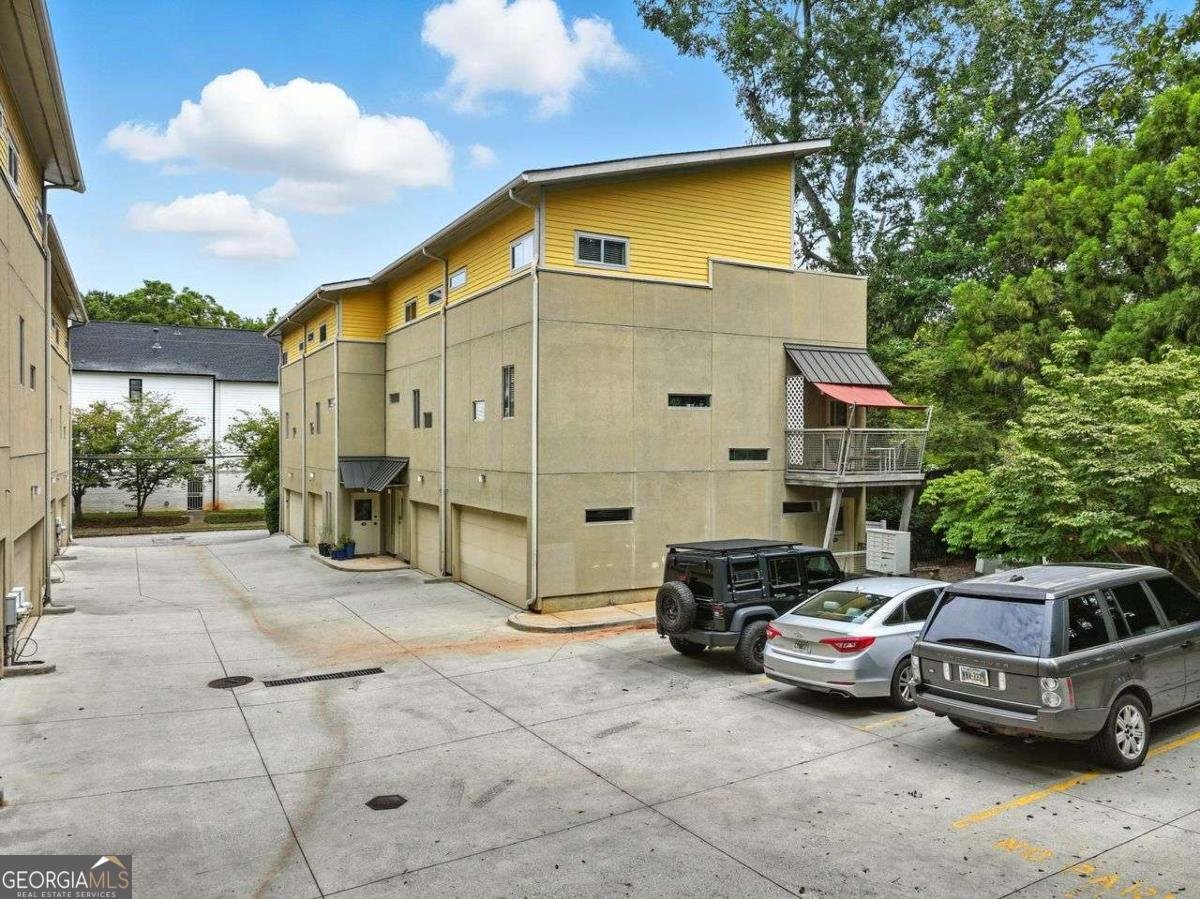 100 Moreland Avenue Atlanta - 21