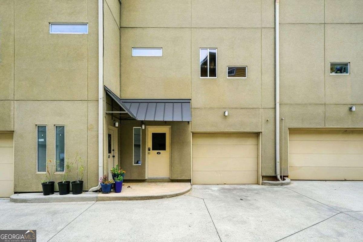 100 Moreland Avenue Atlanta - 24