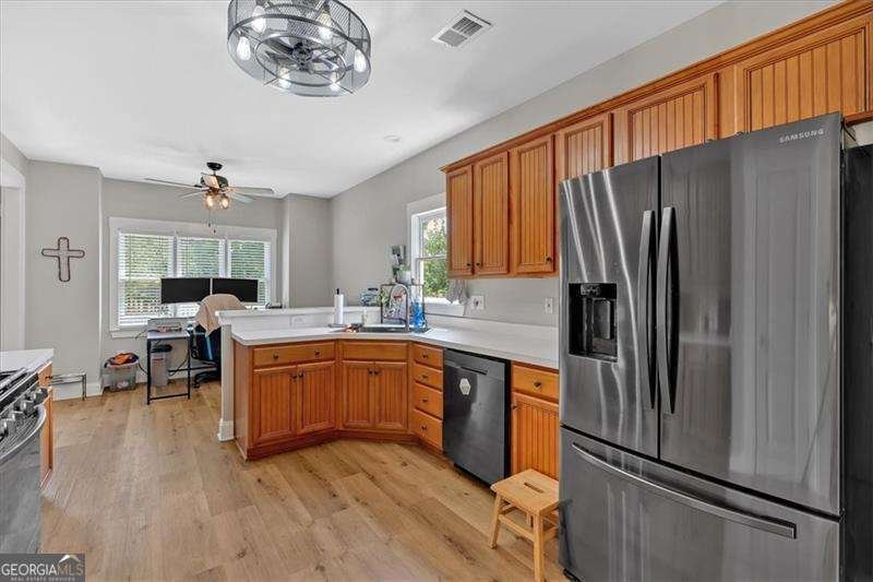 60 Independence Avenue Dallas - 13