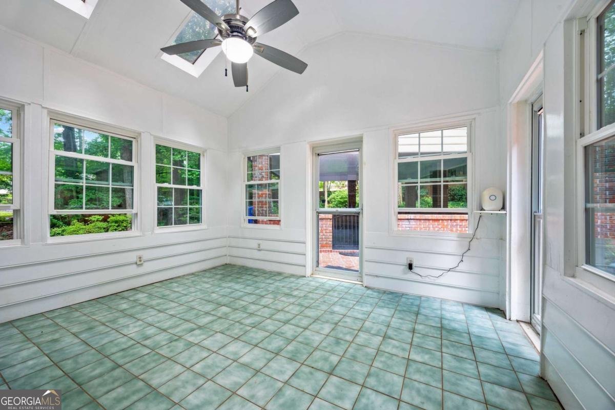3324 Henderson Creek Road Atlanta - 32