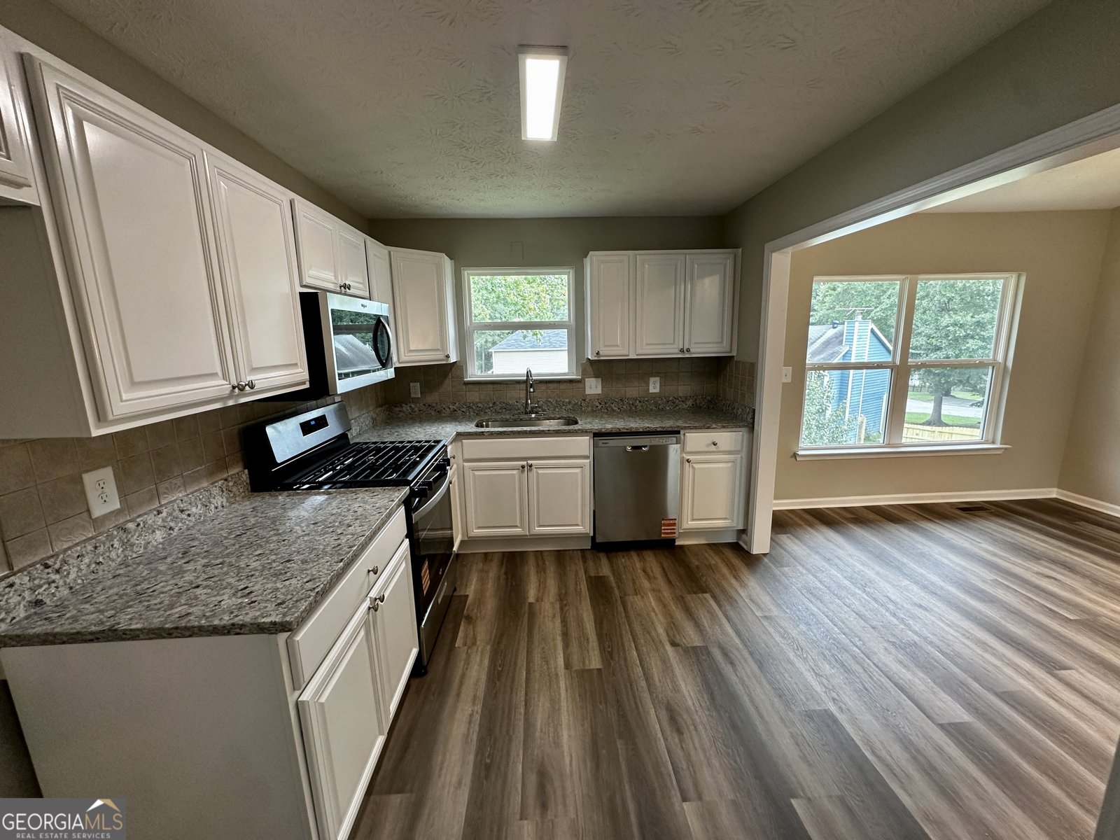 8474 Cedar Bend Court Riverdale - 11