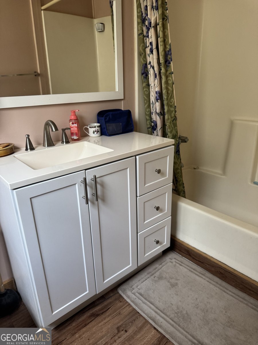 75 Rudolph Road Collins - 8