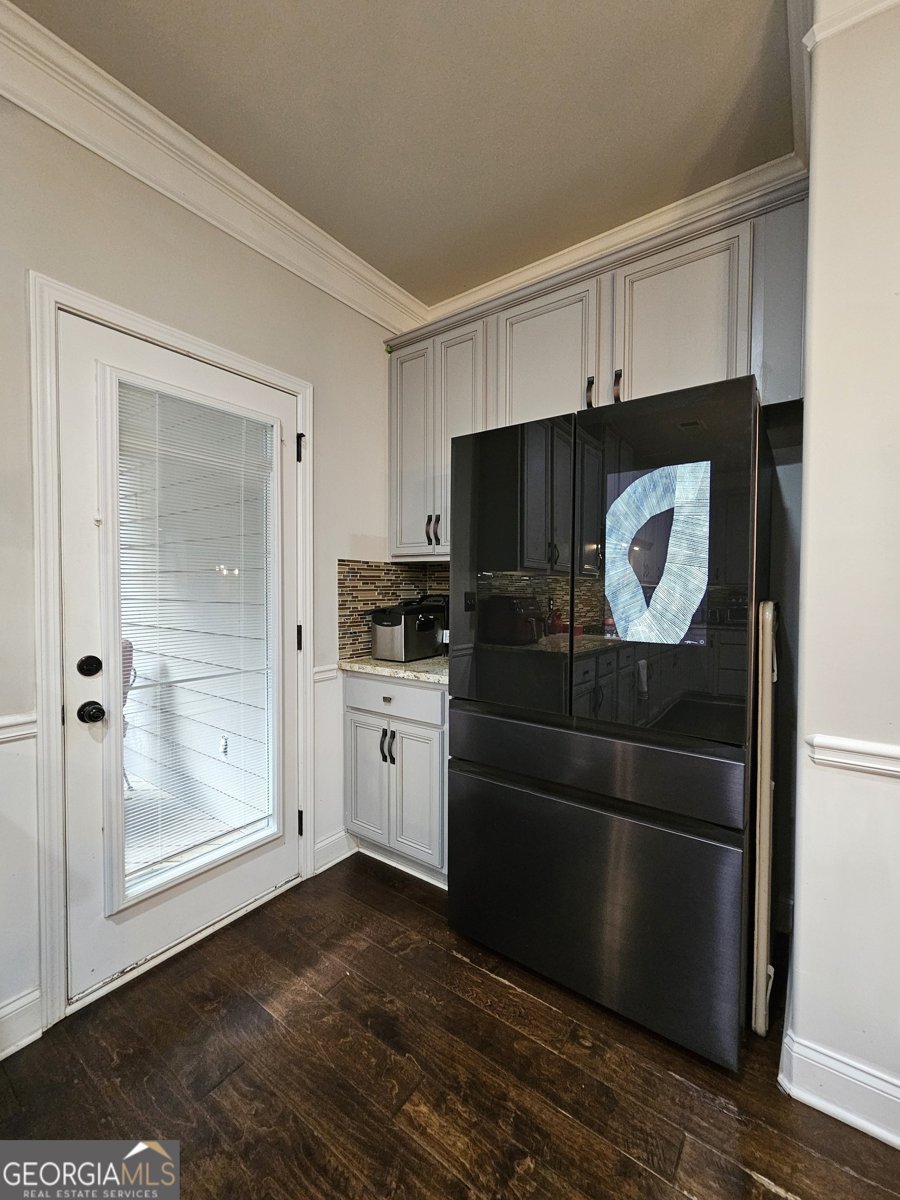 4555 Falls Avenue Powder Springs - 4