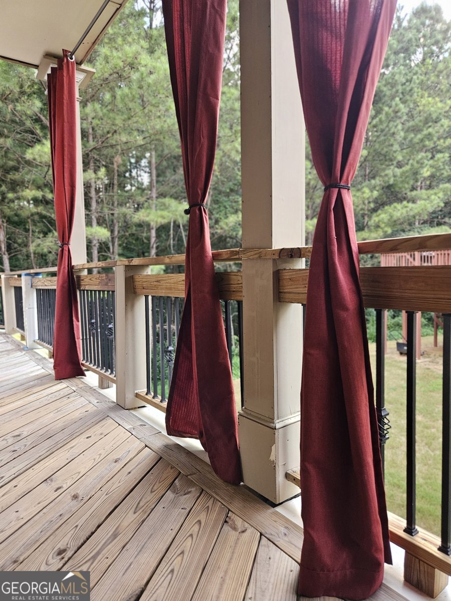 4555 Falls Avenue Powder Springs - 60