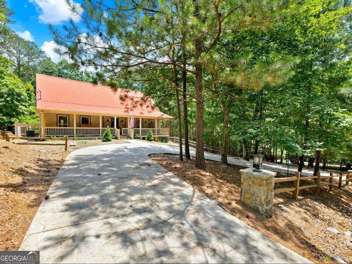 1322 Newport Drive Ellijay - 2