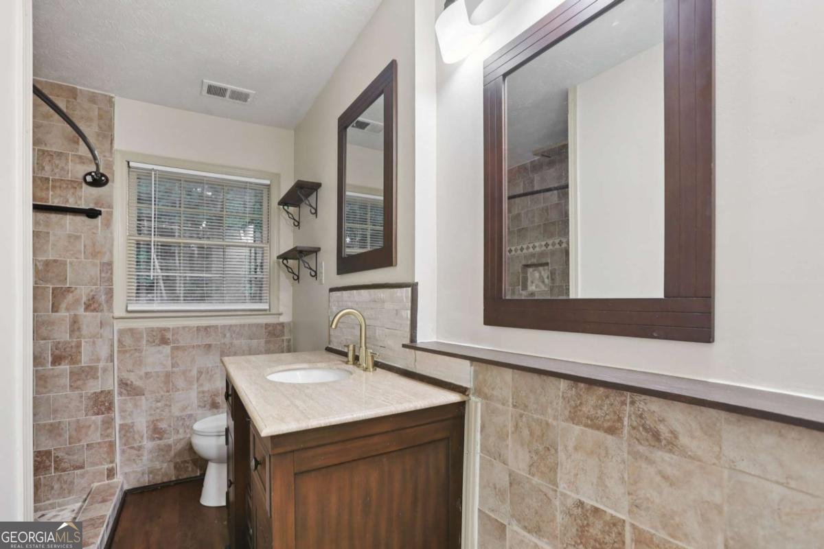 2834 Columbia Drive Decatur - 9