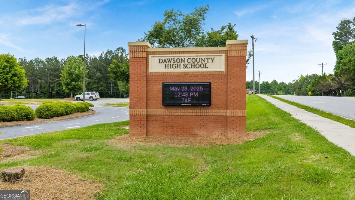 59 Hughes Place Drive Dawsonville - 24