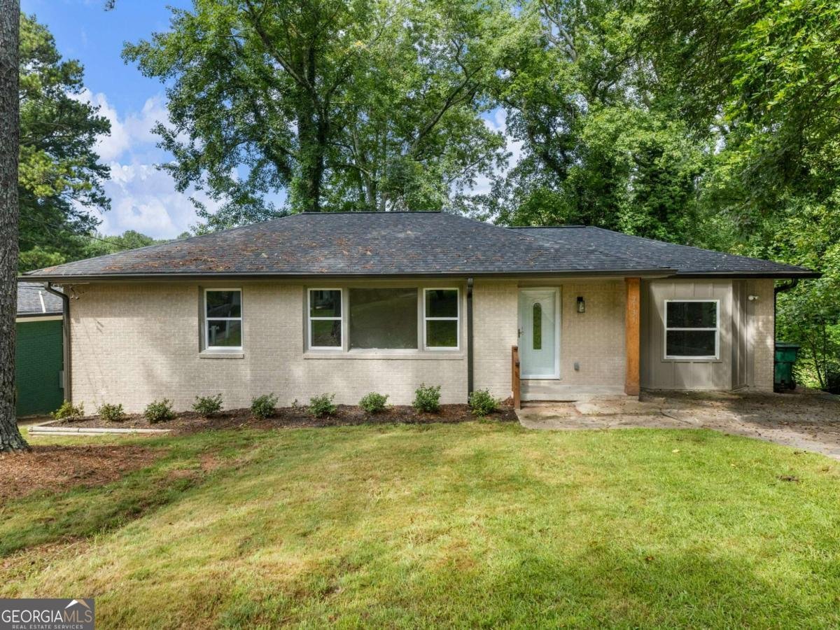 2131 Glendale Drive Decatur - 1