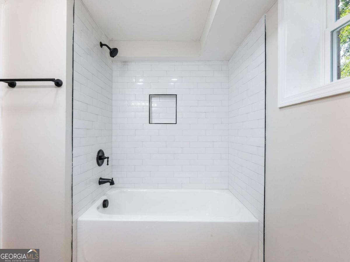 2131 Glendale Drive Decatur - 40