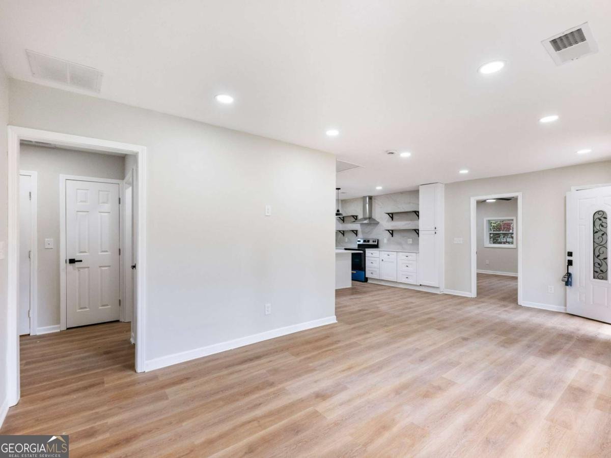 2131 Glendale Drive Decatur - 7