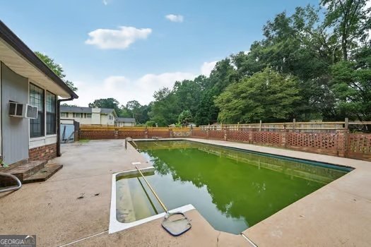 140 Creek Circle Stockbridge - 1