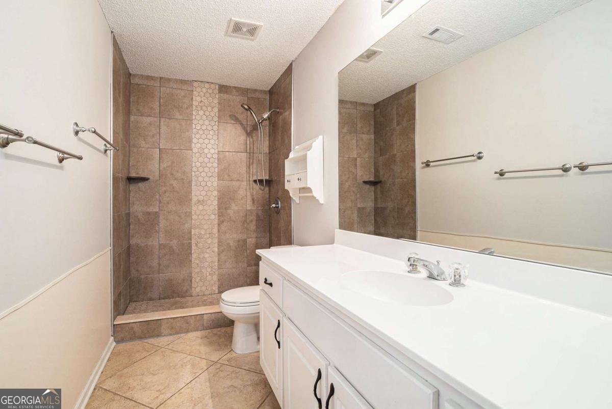 713 Mallard Drive Winder - 29